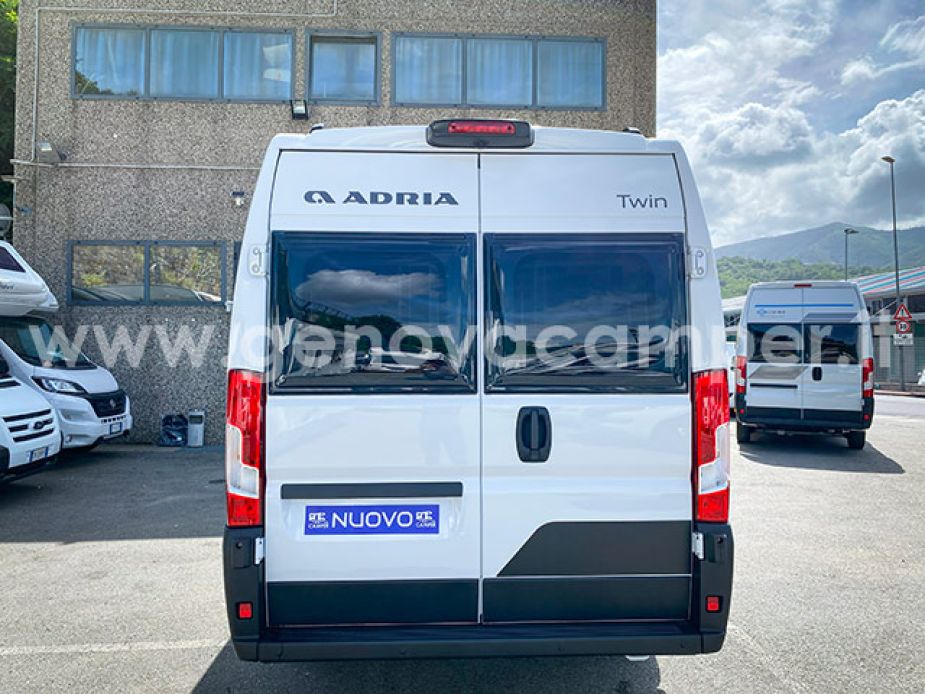 Adria Twin Supreme 640 SGX